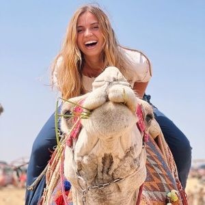 Meet your Posher, Sarah katherine